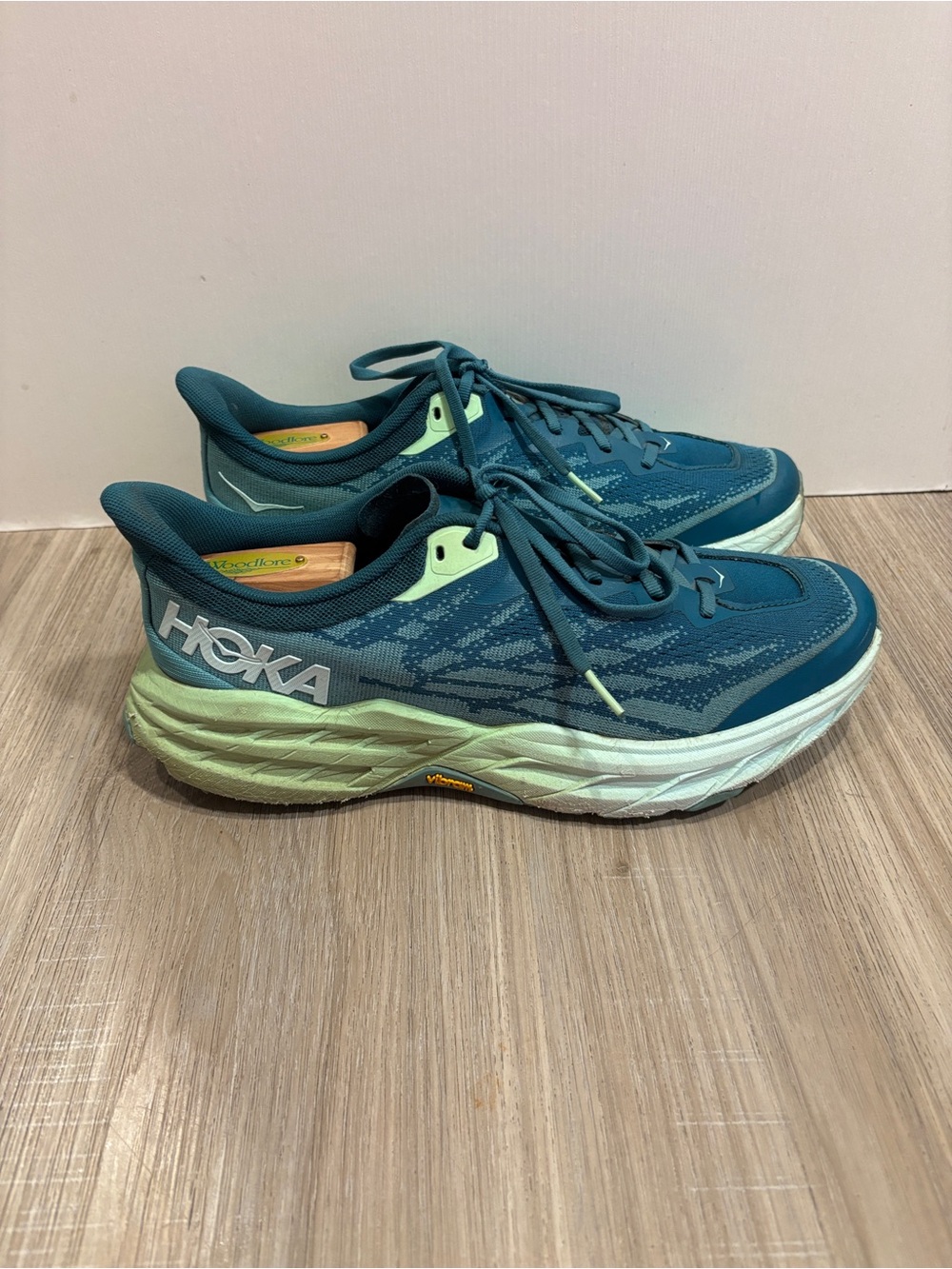 Hoka Speedgoat 5 Blue Green Trail Running  Hiking Gym Women’s size 10.5 B Comfy